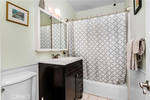 2100 Carnegie Lane, Redondo Beach, California 90278, 3 Bedrooms Bedrooms, ,2 BathroomsBathrooms,Residential,Sold,Carnegie,SB21203957