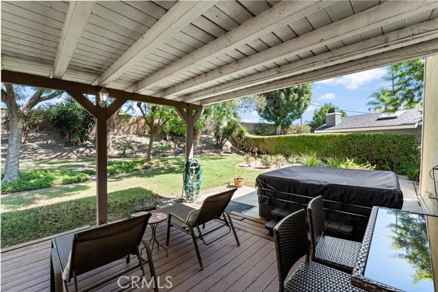 6316 E Woodsboro Avenue, Anaheim Hills CA: https://media.crmls.org/medias/0b636f2a-e21e-4e25-9ae1-b9b295b6408d.jpg