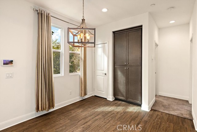 Detail Gallery Image 10 of 38 For 12247 Cielo Dr, Rancho Cucamonga,  CA 91739 - 3 Beds | 3 Baths