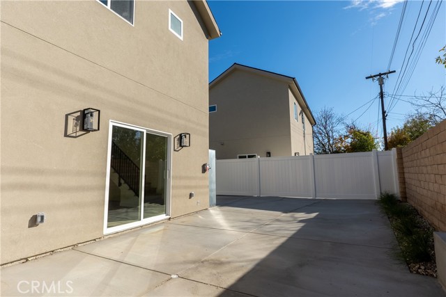 Detail Gallery Image 4 of 18 For 10421 Amigo Ave, Porter Ranch,  CA 91326 - 3 Beds | 2/1 Baths