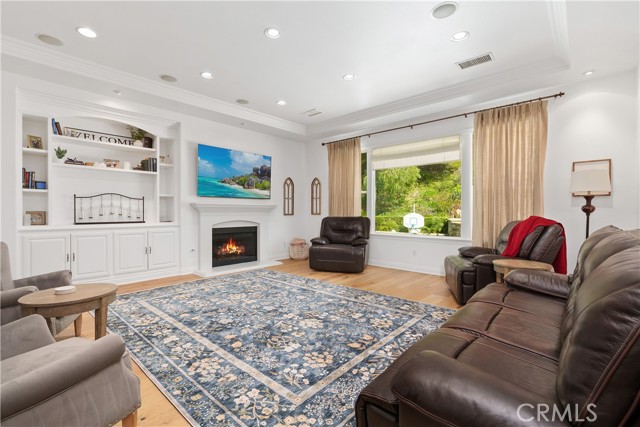 598 N Conejo School Road, Thousand Oaks CA: https://media.crmls.org/medias/0b64c1be-6a2f-4115-b421-857db62eae85.jpg
