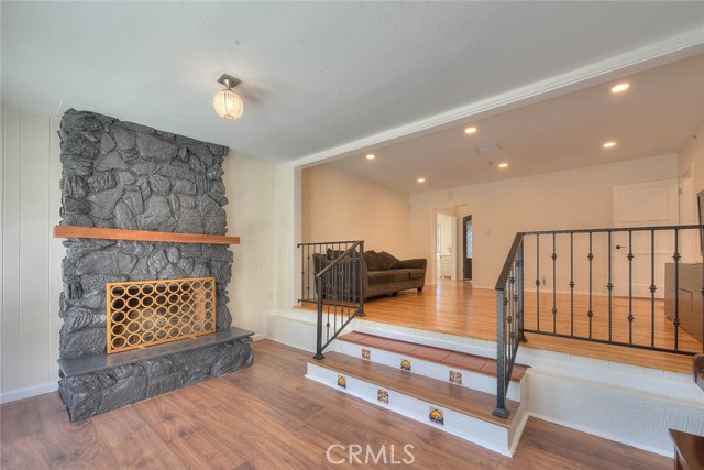 Detail Gallery Image 2 of 25 For 4746 Obispo Ave, Lakewood,  CA 90712 - 4 Beds | 2 Baths