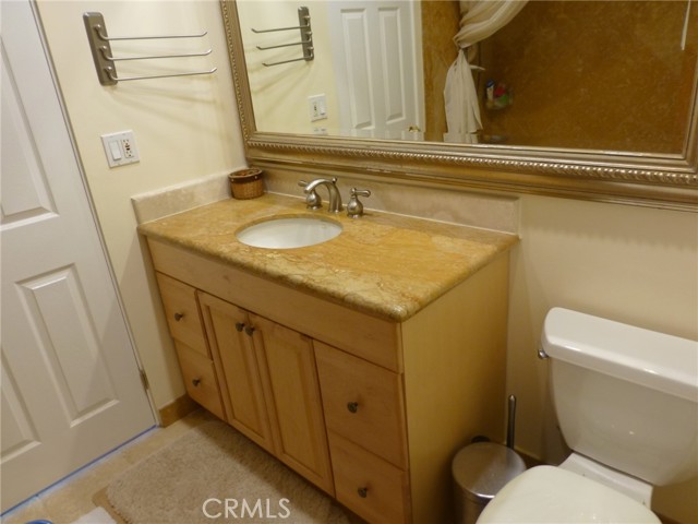 241 Paseo De Granada, Redondo Beach CA: https://media.crmls.org/medias/0b65c5ef-4986-4a5d-8bb2-ad66596caa78.jpg