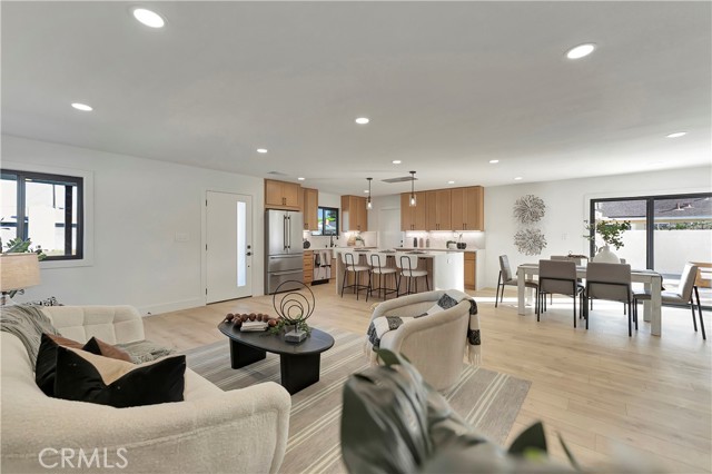 Image 3 of 47 For 16761 Irby Lane