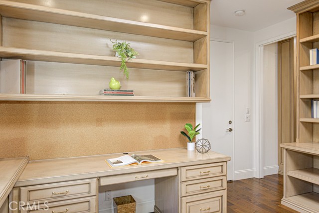 5594 Avenida Sosiega W, Laguna Woods CA: https://media.crmls.org/medias/0b66816e-248f-4180-af47-ff5bf38fa12a.jpg