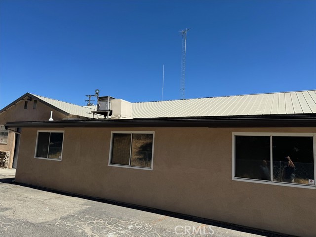 521 Wellwood Avenue, Beaumont, California 92223, ,Commercial Lease,For Rent,521 Wellwood Avenue,CRCV24188544