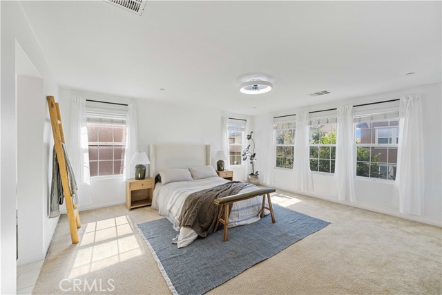 Image 25 of 53 For 14626 Olite Drive