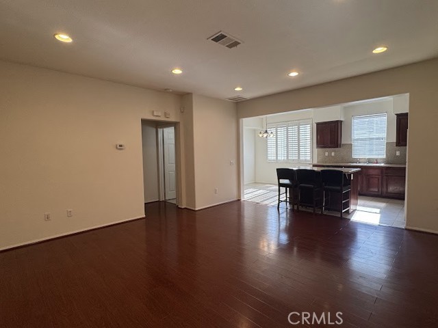 Detail Gallery Image 5 of 19 For 1523 Ledgestone Ln, Pomona,  CA 91767 - 3 Beds | 3 Baths
