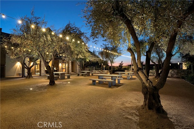511 Timberline S Way, Madera CA: https://media.crmls.org/medias/0b6794f4-526e-4342-b3a7-f0c388da0b81.jpg