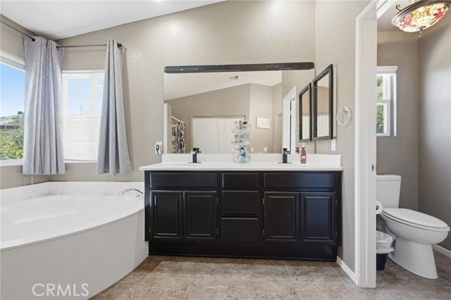 10 Villa Valtelena, Lake Elsinore, CA 92532 photo 25