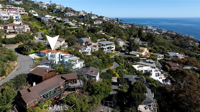 Detail Gallery Image 47 of 48 For 2163 Crestview Dr, Laguna Beach,  CA 92651 - 3 Beds | 2/1 Baths