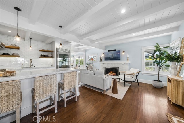Detail Gallery Image 7 of 36 For 420 Acacia, Corona Del Mar,  CA 92625 - 3 Beds | 2 Baths