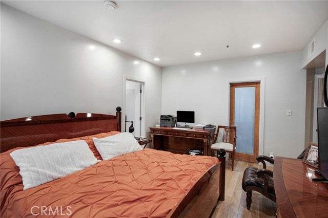Detail Gallery Image 15 of 23 For 1201 Larrabee St #107,  West Hollywood,  CA 90069 - 2 Beds | 2 Baths