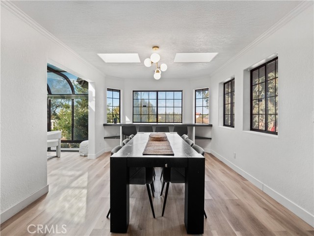 Detail Gallery Image 13 of 74 For 40646 27th St, Palmdale,  CA 93551 - 5 Beds | 4 Baths