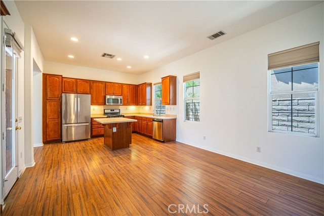 67960 Rio Vista Drive, Cathedral City CA: https://media.crmls.org/medias/0b6afb59-c247-4c6f-a85a-8ea5d30b206f.jpg