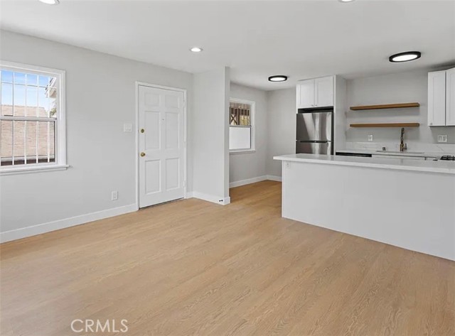 Front Image Thumbnail for CRPW26128370