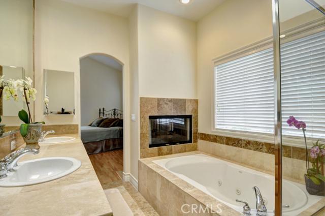 513 Juanita Avenue, Redondo Beach, California 90277, 3 Bedrooms Bedrooms, ,2 BathroomsBathrooms,Residential,Sold,Juanita,SB13146533