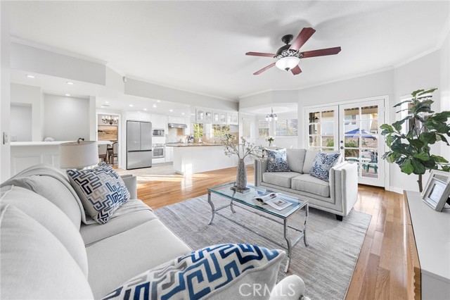 338 Laurel Avenue, Arcadia CA: https://media.crmls.org/medias/0b6b6b3a-3ab3-4064-a807-3f91b8017329.jpg