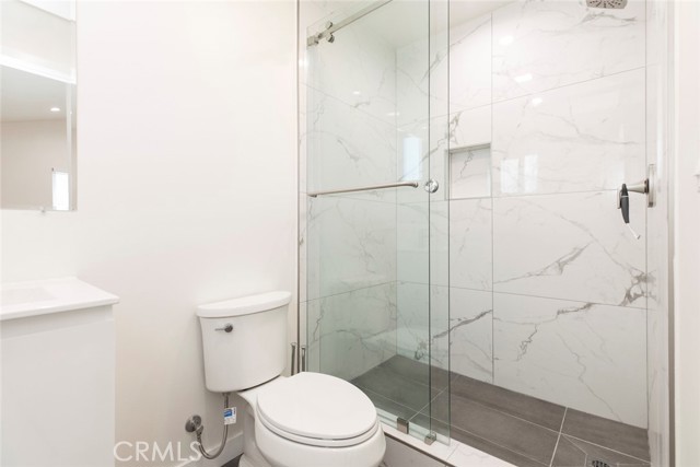Detail Gallery Image 16 of 17 For 17237 Kingsbury St a,  Granada Hills,  CA 91344 - 0 Beds | 1 Baths