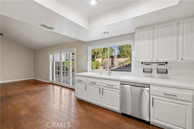 Detail Gallery Image 24 of 66 For 23728 Rotunda Rd, Valencia,  CA 91355 - 3 Beds | 2 Baths