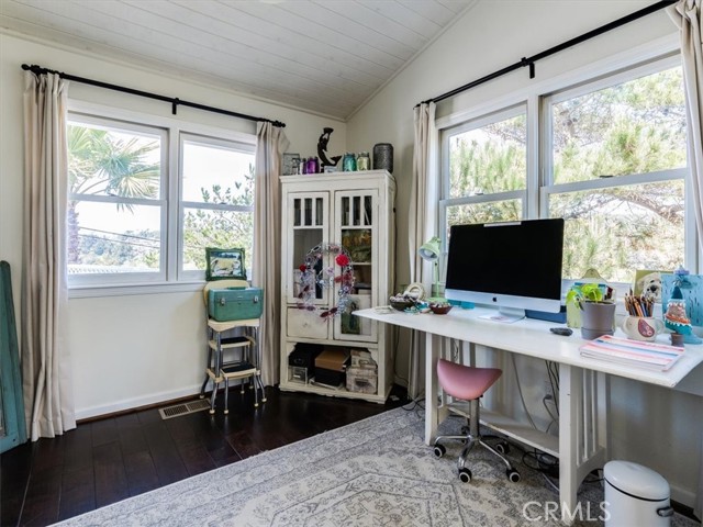 Detail Gallery Image 31 of 66 For 495 Bristol St, Cambria,  CA 93428 - 3 Beds | 2/1 Baths
