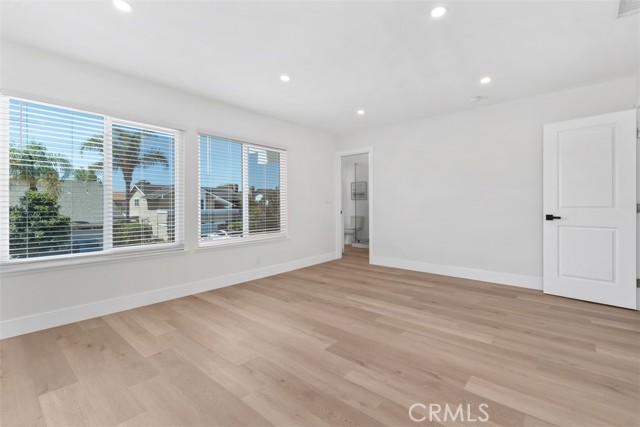 Detail Gallery Image 33 of 74 For 3871 Hendrix St, Irvine,  CA 92614 - 9 Beds | 9/2 Baths