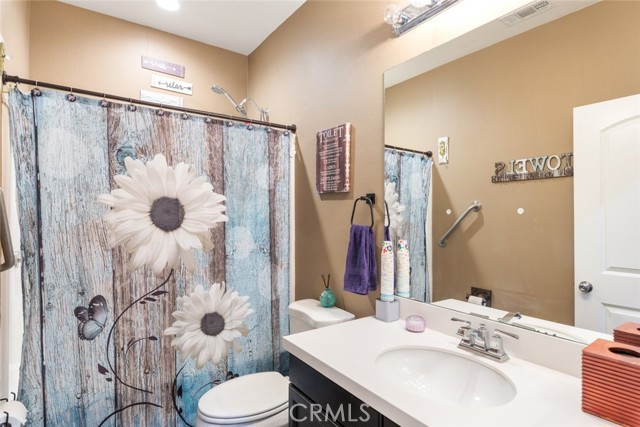 Detail Gallery Image 17 of 53 For 29329 Saltbush, Lake Elsinore,  CA 92530 - 4 Beds | 3/1 Baths