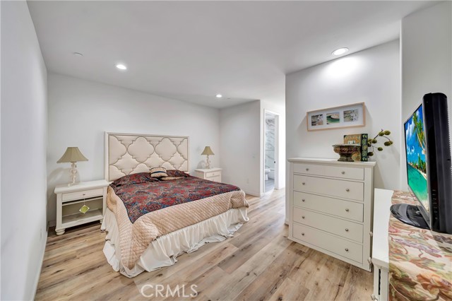 1101 N Maclay Avenue, San Fernando CA: https://media.crmls.org/medias/0b6fe8eb-9123-45ed-8827-2343f754ab63.jpg
