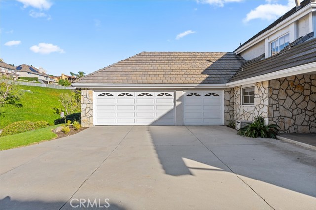 Detail Gallery Image 3 of 52 For 3940 E Summitridge Ln, Orange,  CA 92867 - 5 Beds | 3 Baths