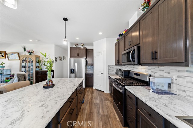 Detail Gallery Image 7 of 41 For 2205 W Acacia Ave #163,  Hemet,  CA 92545 - 3 Beds | 2 Baths