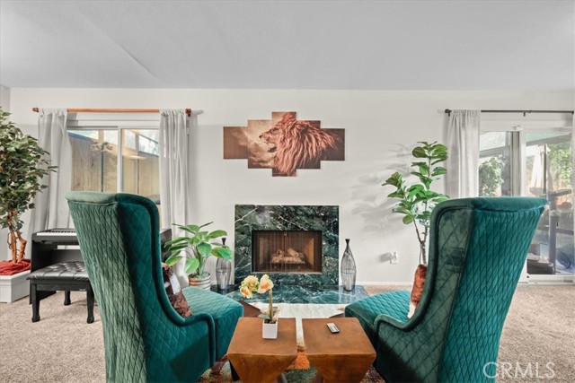 Detail Gallery Image 10 of 70 For 15717 Rosehaven Ln, Canyon Country,  CA 91387 - 3 Beds | 2/1 Baths