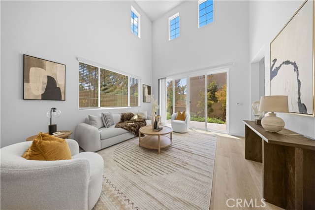 7133 Montecito Lane, Eastvale CA: https://media.crmls.org/medias/0b73088a-a42d-47d8-a644-ab9f1e48aa21.jpg