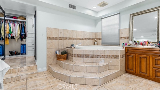 Detail Gallery Image 7 of 69 For 7319 Berne St, Rosemead,  CA 91770 - 4 Beds | 2/1 Baths