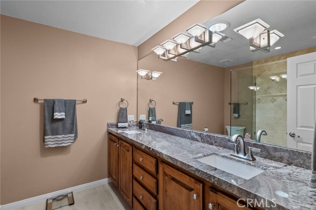 Detail Gallery Image 17 of 31 For 40139 15th, Palmdale,  CA 93551 - 3 Beds | 3 Baths