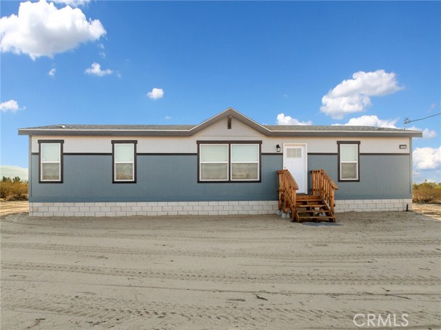 Detail Gallery Image 4 of 39 For 12526 Ponderosa Rd, Pinon Hills,  CA 92372 - 3 Beds | 2 Baths