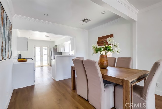 Detail Gallery Image 19 of 39 For 12506 Emelita St, Valley Village,  CA 91607 - 2 Beds | 2 Baths
