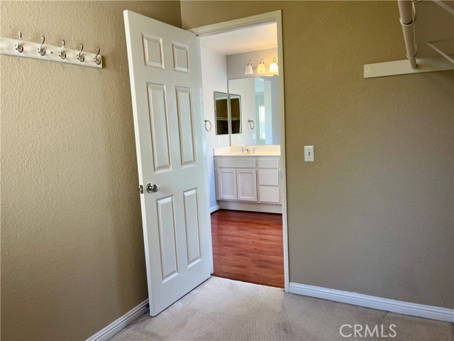 Detail Gallery Image 17 of 21 For 42155 Calabria Dr, Temecula,  CA 92591 - 4 Beds | 2/1 Baths