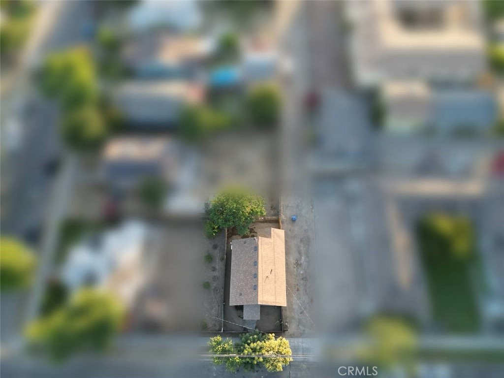 https://media.crmls.org/medias/0b758bce-418a-44ac-8901-08e6f7f91028.jpg?preset=X-Large