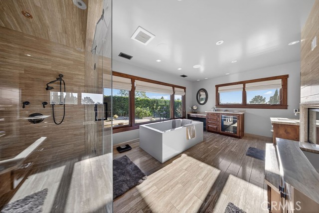 Detail Gallery Image 52 of 64 For 11159 Mcvine, Sunland,  CA 91040 - 4 Beds | 4 Baths