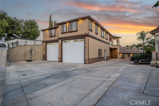 Image 9 of 75 For 22571 Canyon Lake Drive