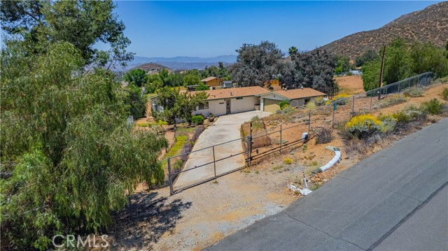 Detail Gallery Image 4 of 53 For 24565 N Canyon Dr, Menifee,  CA 92587 - 2 Beds | 2 Baths
