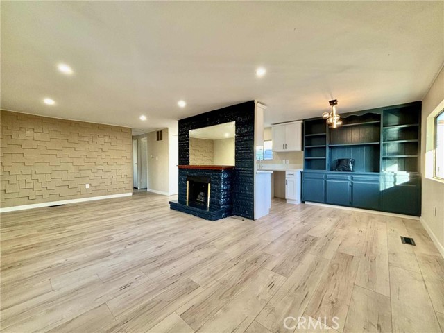 Detail Gallery Image 2 of 13 For 14272 Hoover St #45,  Westminster,  CA 92683 - 2 Beds | 1/1 Baths