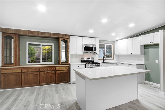 Detail Gallery Image 7 of 22 For 38619 Calle De La Siesta, Murrieta,  CA 92563 - 3 Beds | 2 Baths