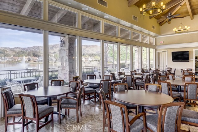 Detail Gallery Image 38 of 56 For 10649 Village Rd, Moreno Valley,  CA 92557 - 4 Beds | 3 Baths