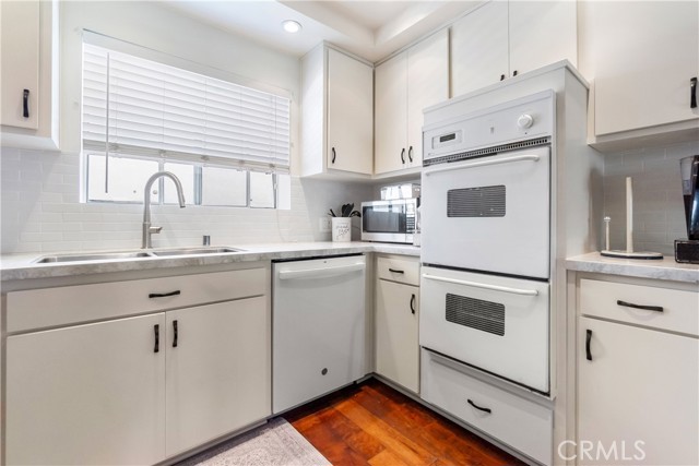 29641 Western Avenue, Rancho Palos Verdes, California 90275, 2 Bedrooms Bedrooms, ,2 BathroomsBathrooms,Residential,For Sale,Western,SB25180158