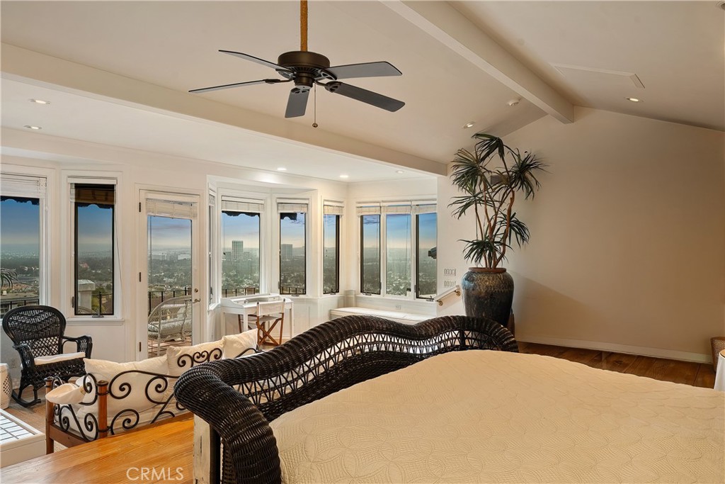 MLS #OC26114350 image #9