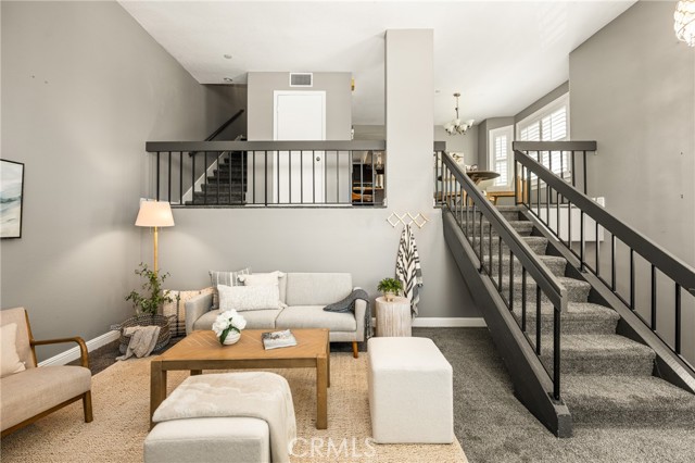 8115 Surfline Drive, Huntington Beach CA: https://media.crmls.org/medias/0b7aa5b1-ba5d-4aa8-8382-6a848945358a.jpg