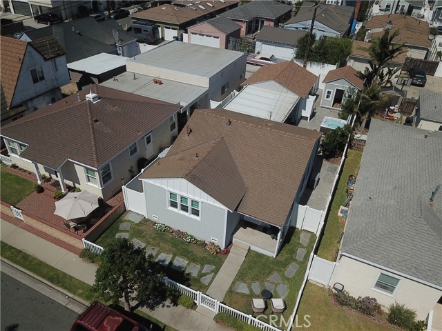 309 15th Street, Seal Beach CA: https://media.crmls.org/medias/0b7ae739-dbab-4dd1-830f-77b312278d35.jpg