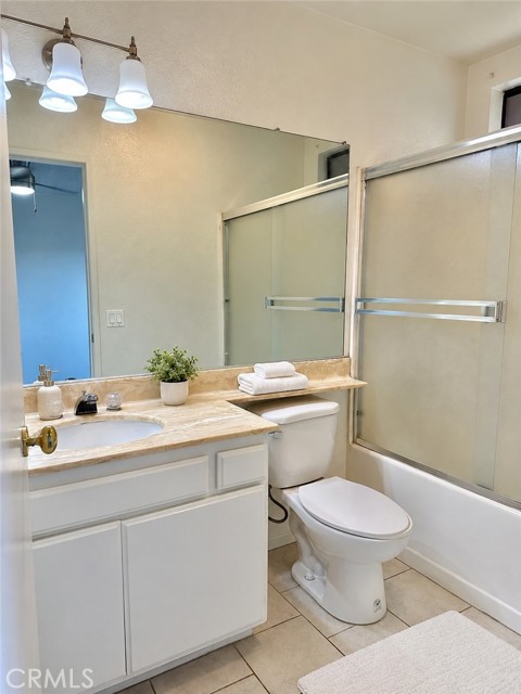 10220 De Soto Avenue, 6 photo 16