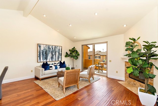 2409 Rockefeller Lane, Redondo Beach, California 90278, 4 Bedrooms Bedrooms, ,3 BathroomsBathrooms,Residential,Sold,Rockefeller,SB23118431